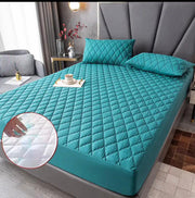 HOUSSES DE MATELAS IMPERMEABLES